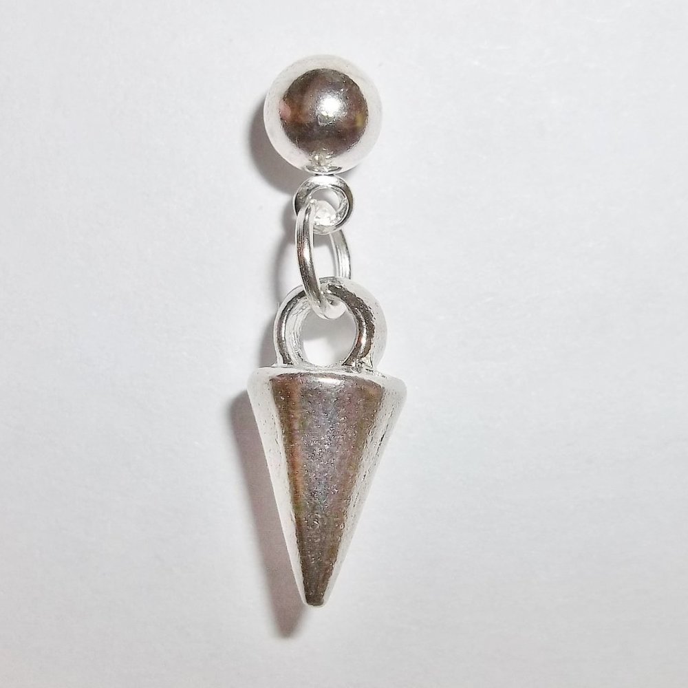 Single Spike Earring Post Stud Unisex Male Edgy Minimalist Style Spiked NWT 5327